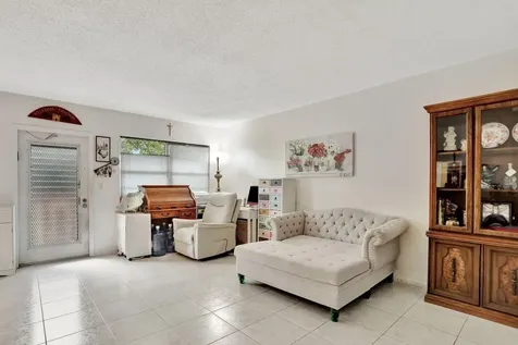 4076 Newport Q Deerfield Beach FL 33442