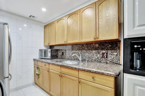 4076 Newport Q Deerfield Beach FL 33442
