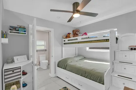 3150 Gulfstream Road Palm Springs FL 33461