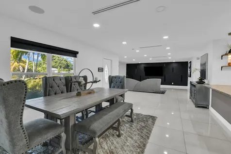 3150 Gulfstream Road Palm Springs FL 33461