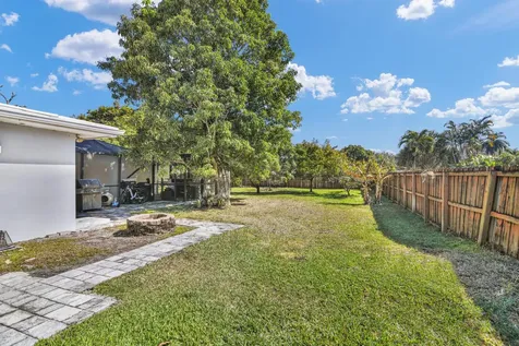 3150 Gulfstream Road Palm Springs FL 33461