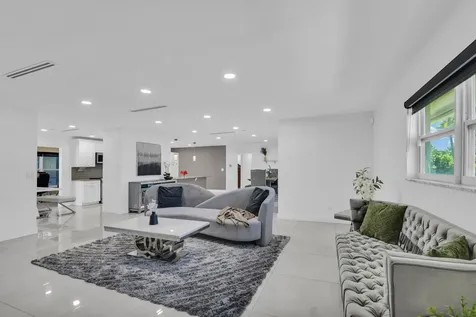 3150 Gulfstream Road Palm Springs FL 33461