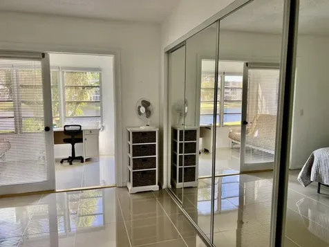 1011 Harwood C Deerfield Beach FL 33442