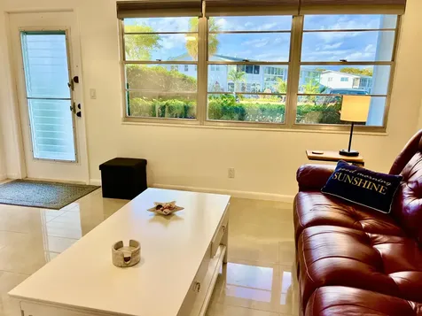 1011 Harwood C Deerfield Beach FL 33442