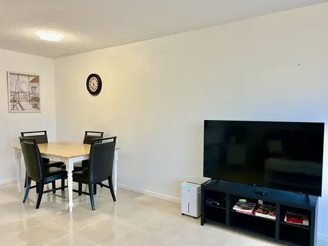 1011 Harwood C Deerfield Beach FL 33442