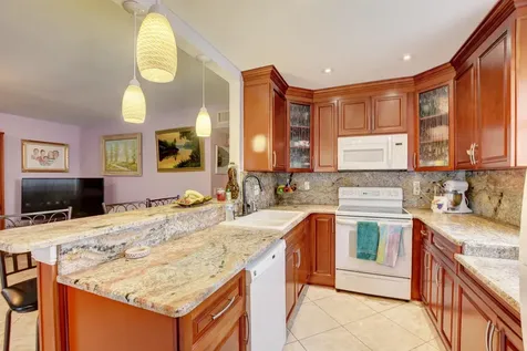 138 Flanders C Delray Beach FL 33484