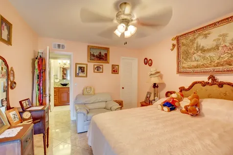 138 Flanders C Delray Beach FL 33484