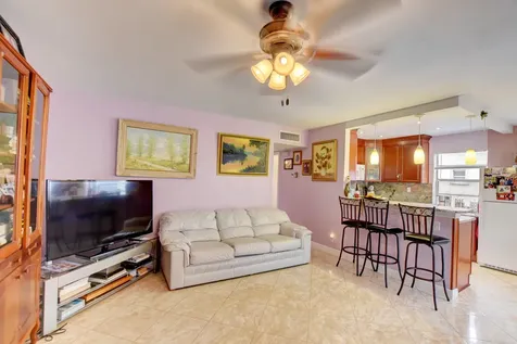 138 Flanders C Delray Beach FL 33484