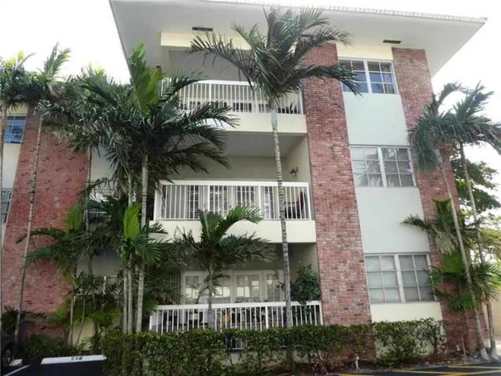 2424 Se 17th Street Fort Lauderdale FL 33316