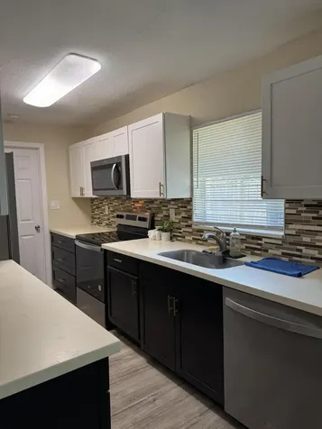 1604 SE Apache Avenue Stuart FL 34994