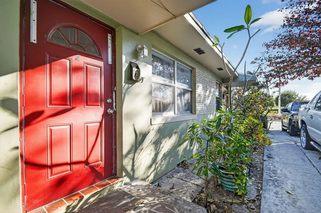 721 N F Street Lake Worth Beach FL 33460