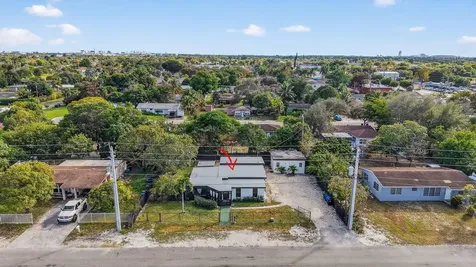 2640 SW 6th Court Fort Lauderdale FL 33312