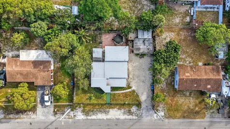 2640 SW 6th Court Fort Lauderdale FL 33312