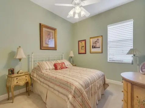 1710 Cassville Avenue Vero Beach FL 32966