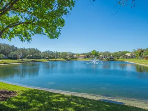 1710 Cassville Avenue Vero Beach FL 32966