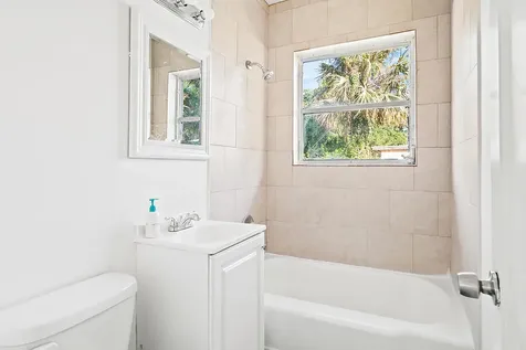5208 Spruce Avenue West Palm Beach FL 33407