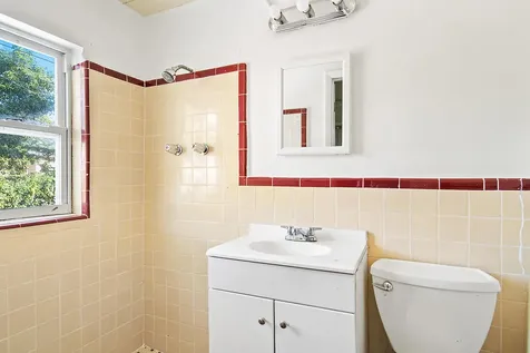 5208 Spruce Avenue West Palm Beach FL 33407
