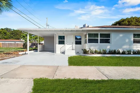 5208 Spruce Avenue West Palm Beach FL 33407