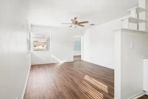 5208 Spruce Avenue West Palm Beach FL 33407