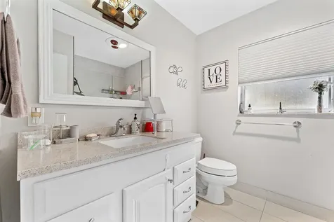 3680 Ne 15th Terrace Pompano Beach FL 33064