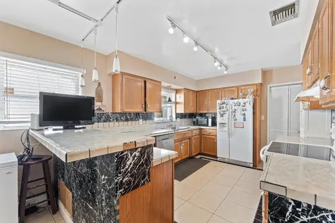 3680 Ne 15th Terrace Pompano Beach FL 33064