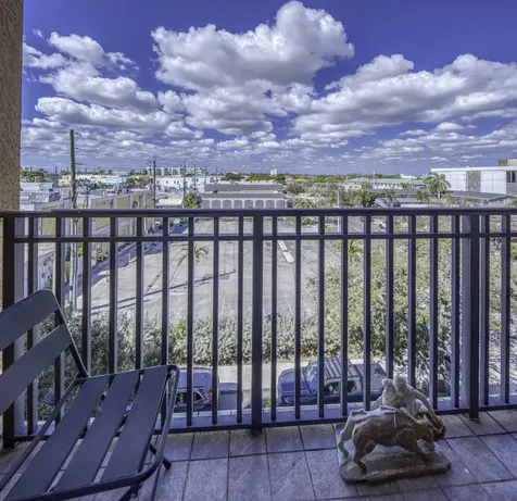 511 Lucerne Avenue Lake Worth Beach FL 33460