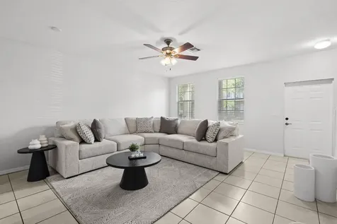 2148 Se Destin Drive Port Saint Lucie FL 34952