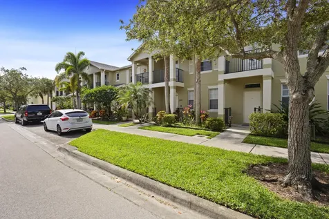 2148 Se Destin Drive Port Saint Lucie FL 34952