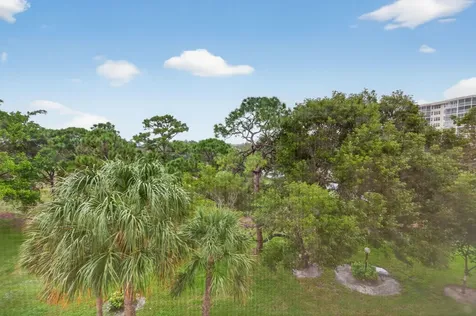3503 Oaks Way Pompano Beach FL 33069
