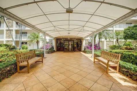 3503 Oaks Way Pompano Beach FL 33069