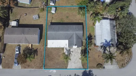 2671 Se Janet Street Stuart FL 34997