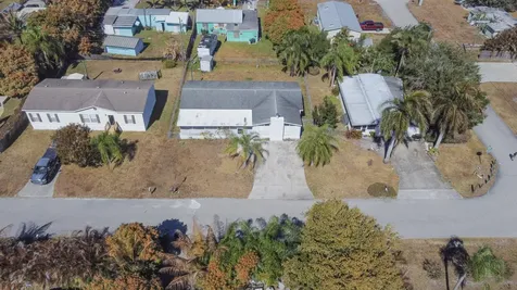 2671 Se Janet Street Stuart FL 34997