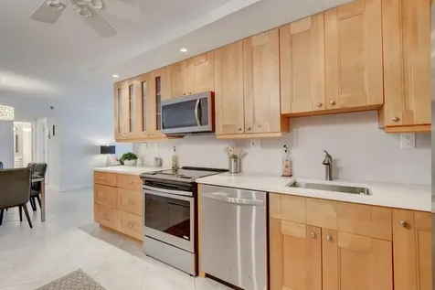3221 S Ocean Boulevard Highland Beach FL 33487