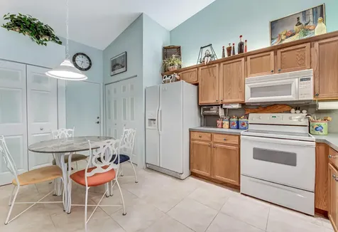 8482 Logia Circle Boynton Beach FL 33472
