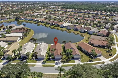 356 Nw Breezy Point Loop Port Saint Lucie FL 34986