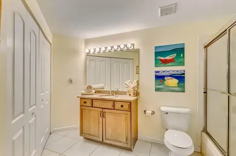 200 Uno Lago Drive Juno Beach FL 33408