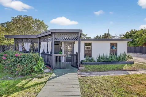 2640 SW 6th Court Fort Lauderdale FL 33312