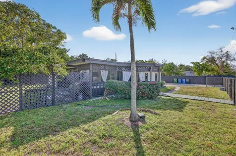 2640 SW 6th Court Fort Lauderdale FL 33312