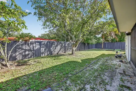 2640 SW 6th Court Fort Lauderdale FL 33312