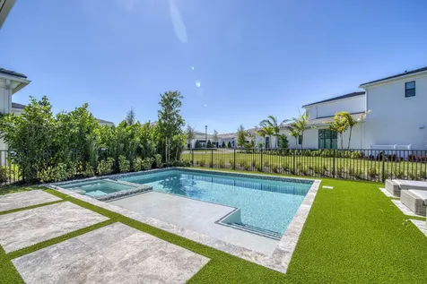 13147 Artisan Circle Palm Beach Gardens FL 33418