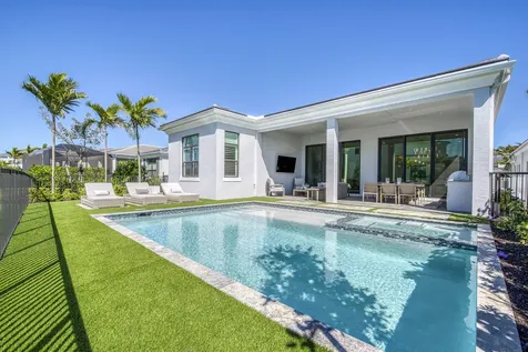 13147 Artisan Circle Palm Beach Gardens FL 33418