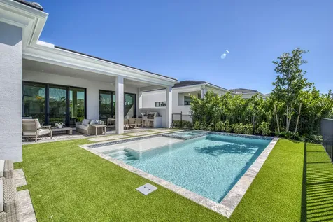 13147 Artisan Circle Palm Beach Gardens FL 33418