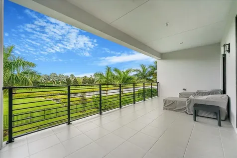 9093 Chauvet Way Boca Raton FL 33496