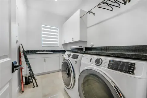 9093 Chauvet Way Boca Raton FL 33496