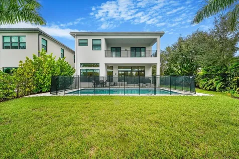 9093 Chauvet Way Boca Raton FL 33496
