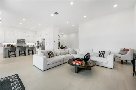 9093 Chauvet Way Boca Raton FL 33496