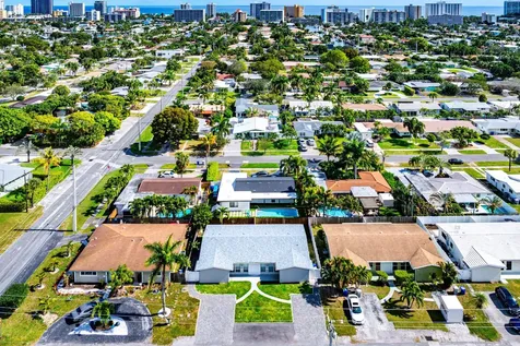 708-710 NE 23rd Avenue Pompano Beach FL 33062