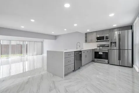 708-710 NE 23rd Avenue Pompano Beach FL 33062