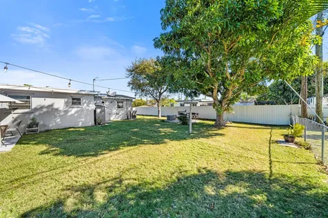 10730 Sw 151st Street Miami FL 33176