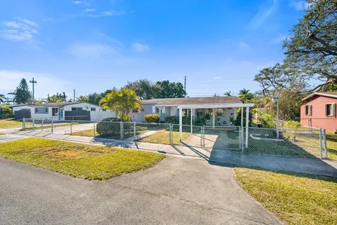 10730 Sw 151st Street Miami FL 33176